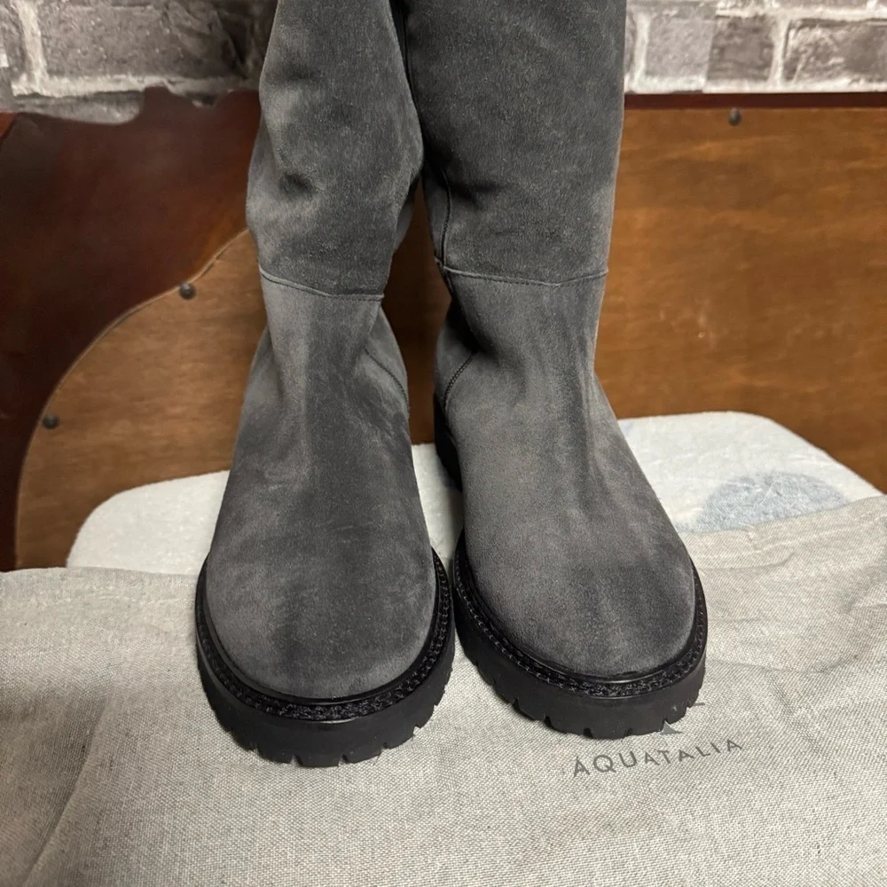 NEW AQUATALIA SHEARLING FUR LINED Mikenna Grey Suede Knee High Boots